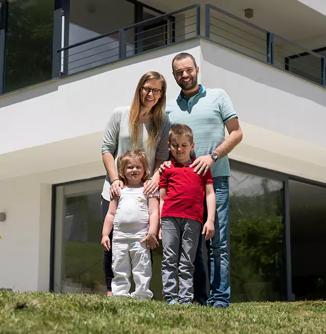 Why Hamburg Trusts Hamburg Pest Control Pro for Carpenter Bee Removal?